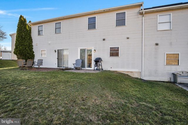 7214 HUNTINGDON ST, Harrisburg, PA 17111