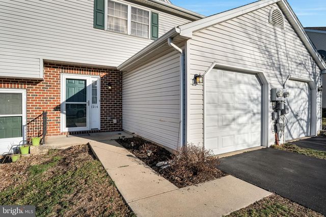 7214 HUNTINGDON ST, Harrisburg, PA 17111