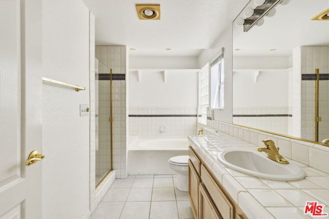 1252 W 22nd Street 1, San Pedro (los Angeles), CA 90731