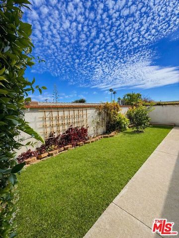 1252 W 22nd Street 1, San Pedro (los Angeles), CA 90731