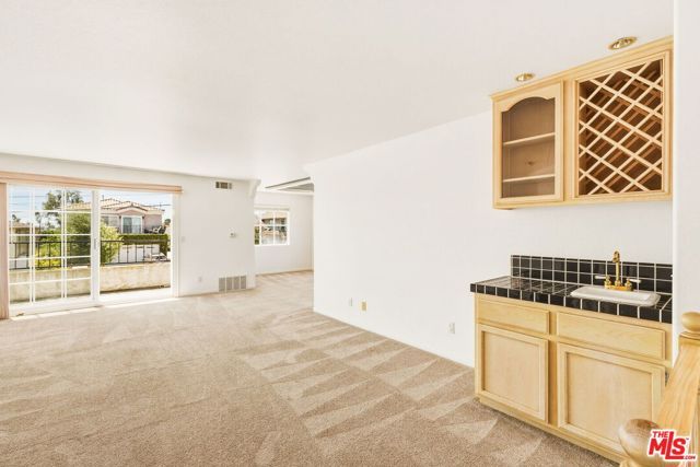1252 W 22nd Street 1, San Pedro (los Angeles), CA 90731