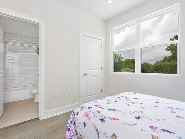 1111 Brookswood Ave A, Austin, TX 78721