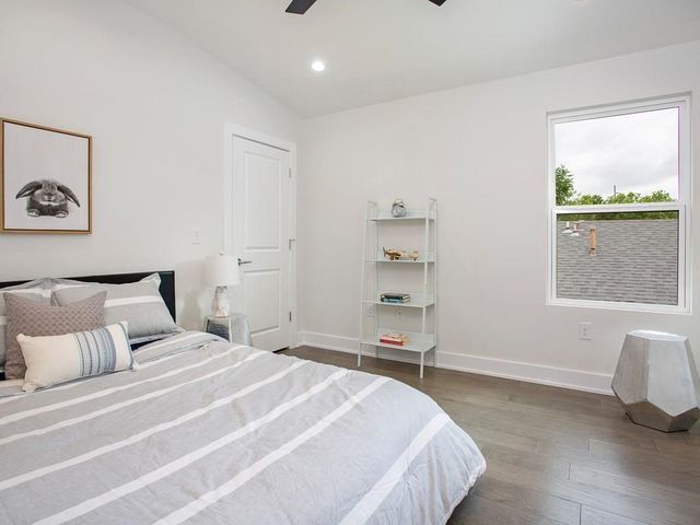 1111 Brookswood Ave A, Austin, TX 78721