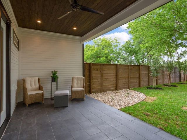 1111 Brookswood Ave A, Austin, TX 78721