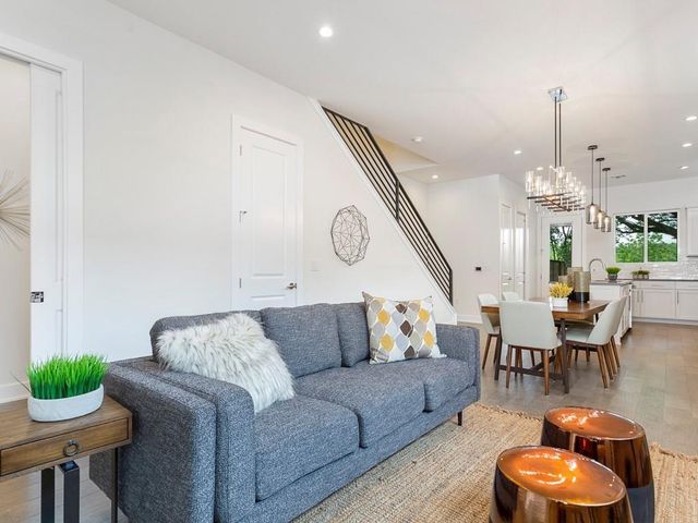 1111 Brookswood Ave A, Austin, TX 78721