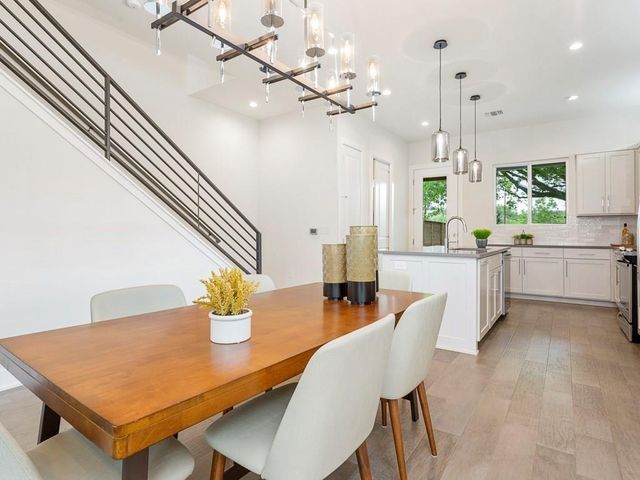 1111 Brookswood Ave A, Austin, TX 78721