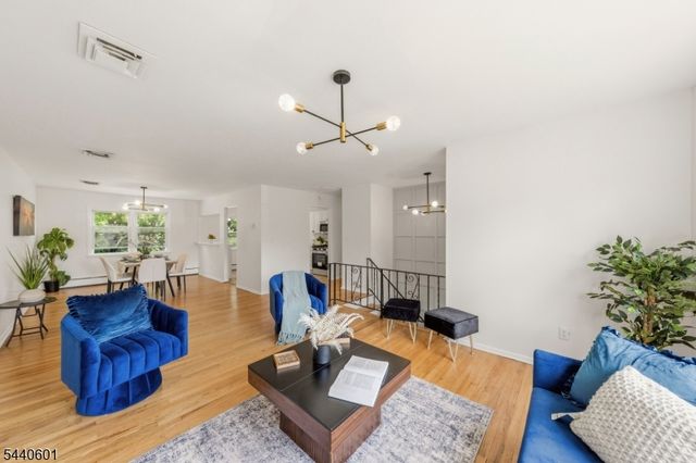 2037 Tampa Ter, Union Twp., NJ 07083