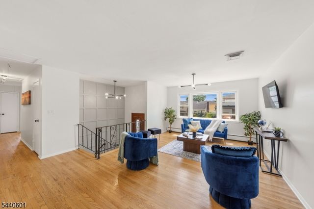2037 Tampa Ter, Union Twp., NJ 07083