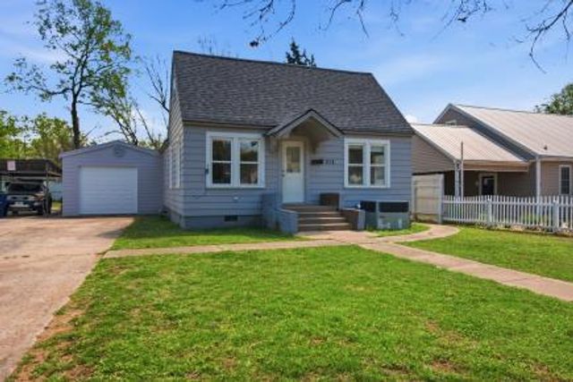 212 N Foreman Street, Vinita, OK 74301
