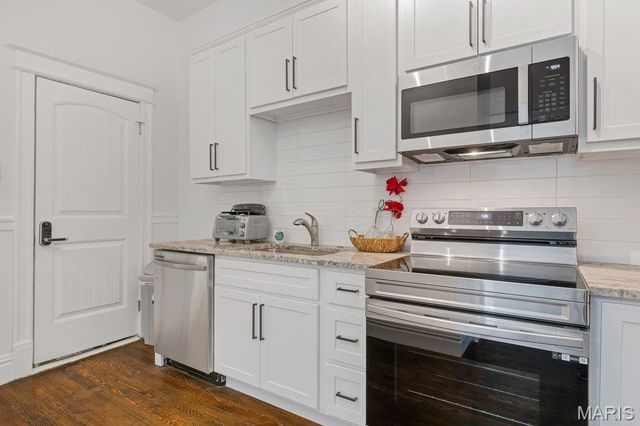 2616 oregon, St Louis, MO 63118