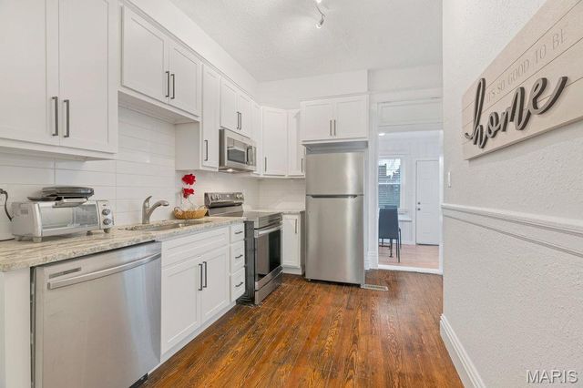 2616 oregon, St Louis, MO 63118