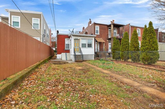 2616 oregon, St Louis, MO 63118