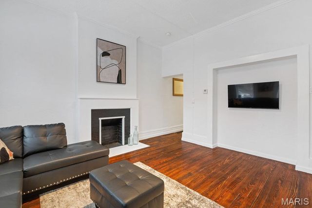 2616 oregon, St Louis, MO 63118