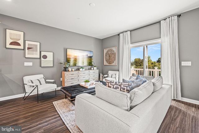 549 W NORTH ST, Smyrna, DE 19977