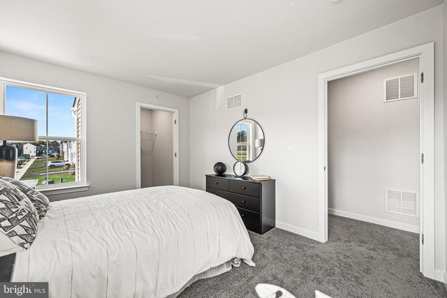 549 W NORTH ST, Smyrna, DE 19977