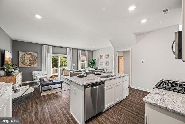 549 W NORTH ST, Smyrna, DE 19977