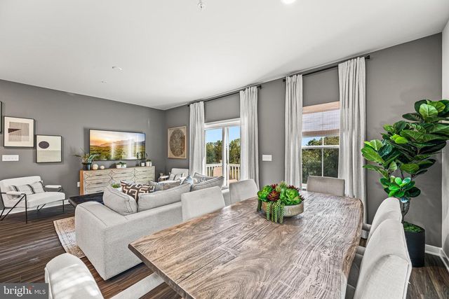 549 W NORTH ST, Smyrna, DE 19977