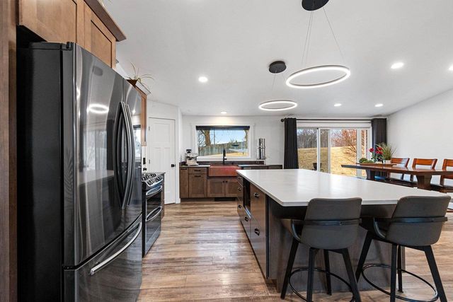 499 TYROLIAN DRIVE, Green Bay, WI 54302