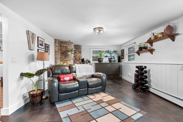 499 TYROLIAN DRIVE, Green Bay, WI 54302