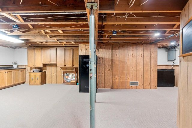 499 TYROLIAN DRIVE, Green Bay, WI 54302