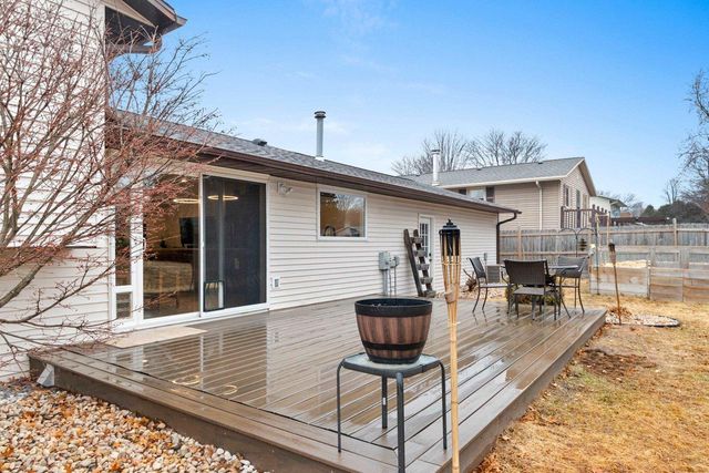 499 TYROLIAN DRIVE, Green Bay, WI 54302