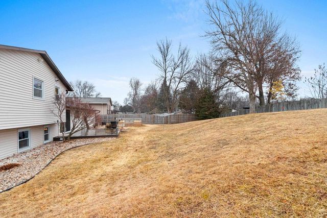 499 TYROLIAN DRIVE, Green Bay, WI 54302