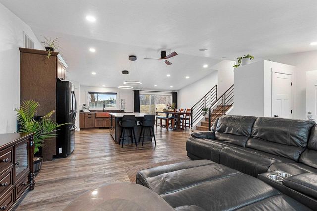 499 TYROLIAN DRIVE, Green Bay, WI 54302