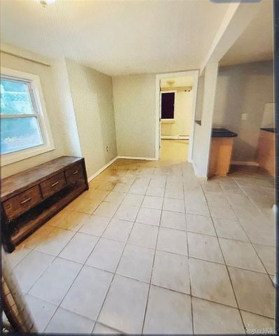 222 N Terry Hill Road, Carmel, NY 10512