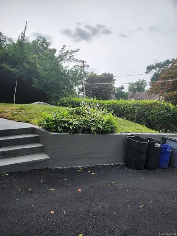 222 N Terry Hill Road, Carmel, NY 10512