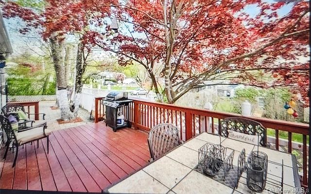 222 N Terry Hill Road, Carmel, NY 10512