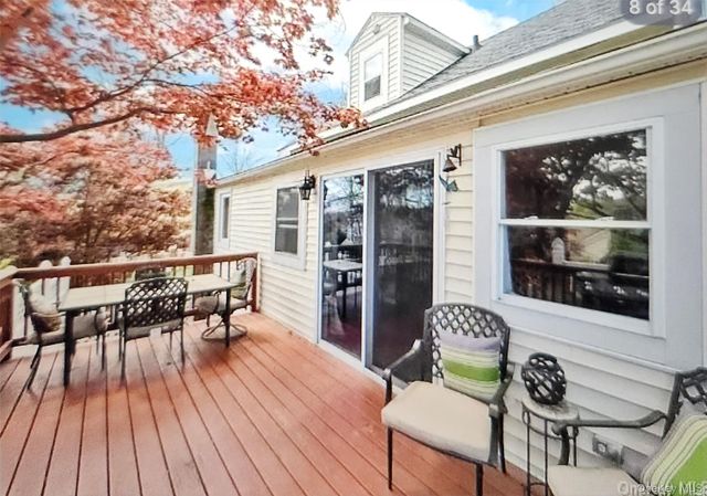 222 N Terry Hill Road, Carmel, NY 10512