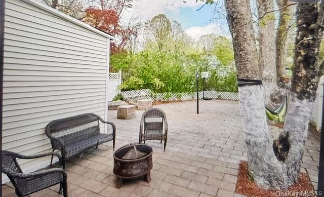 222 N Terry Hill Road, Carmel, NY 10512