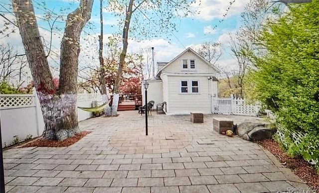 222 N Terry Hill Road, Carmel, NY 10512