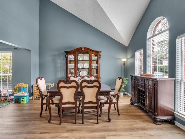 14219 Whitlock Drive, Houston, TX 77062