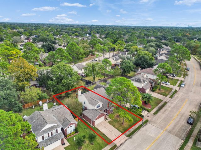 14219 Whitlock Drive, Houston, TX 77062