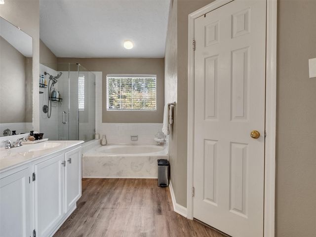 14219 Whitlock Drive, Houston, TX 77062