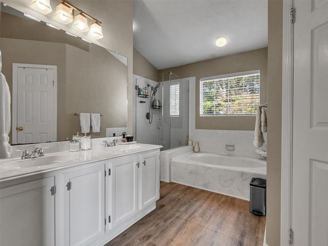 14219 Whitlock Drive, Houston, TX 77062