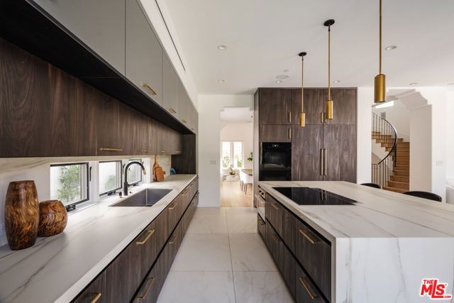 6721 Drexel Avenue, Los Angeles, CA 90048