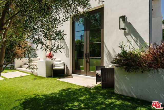 6721 Drexel Avenue, Los Angeles, CA 90048