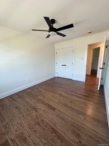 158 Lee Avenue, Hicksville, NY 11801