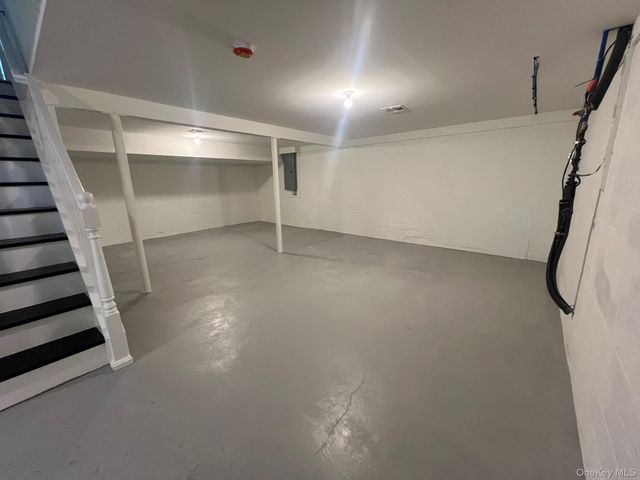 158 Lee Avenue, Hicksville, NY 11801