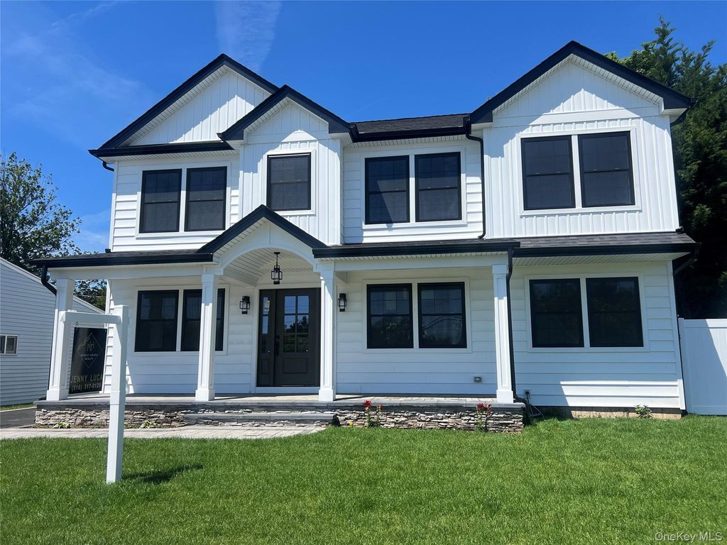 158 Lee Avenue, Hicksville, NY 11801