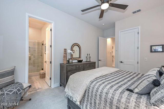 13216 W HORSETAIL Trail, Peoria, AZ 85383