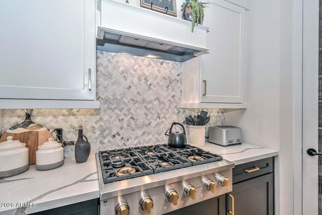 13216 W HORSETAIL Trail, Peoria, AZ 85383