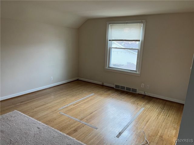 264 East Main Street, Hamburg, NY 14075