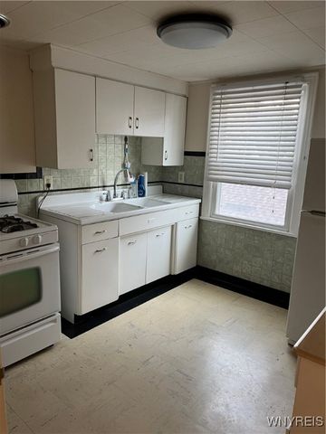 264 East Main Street, Hamburg, NY 14075