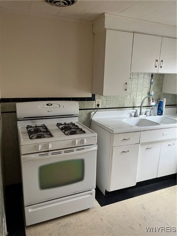 264 East Main Street, Hamburg, NY 14075