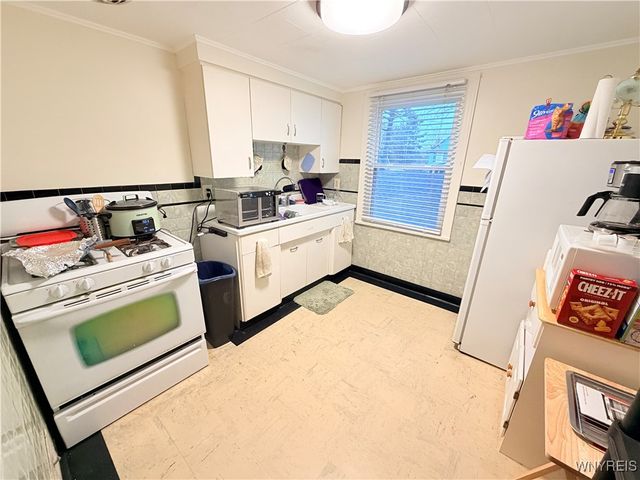 264 East Main Street, Hamburg, NY 14075