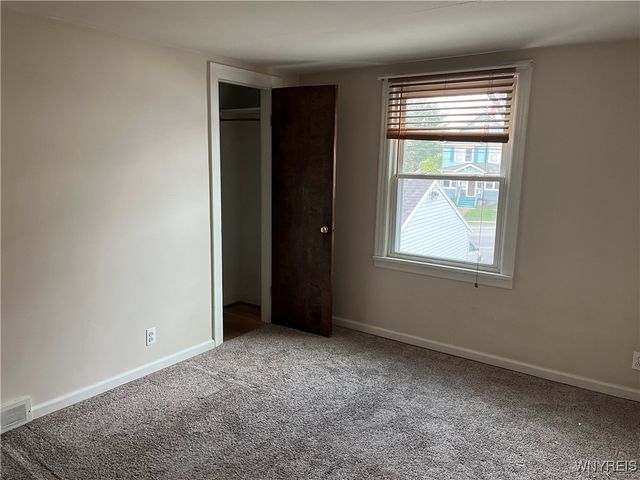 264 East Main Street, Hamburg, NY 14075