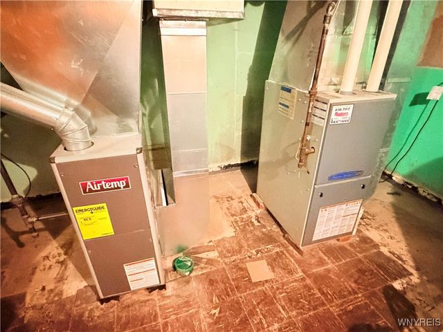 264 East Main Street, Hamburg, NY 14075